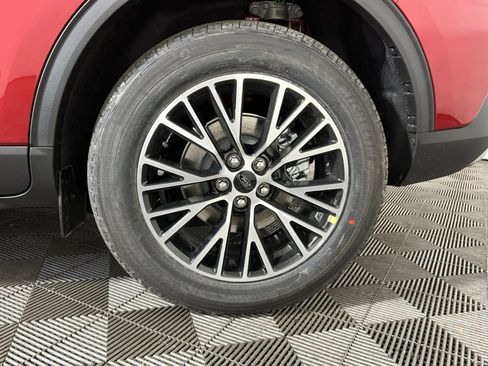 New 2026 Ford Escape SE w/ PHEV Premium Package image 12