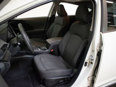 Certified 2024 Subaru Crosstrek 2.0i Premium AWD/4WD image 19