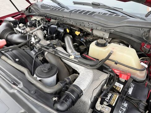 Used 2017 Ford F250 Platinum w/ Platinum Ultimate Package image 30