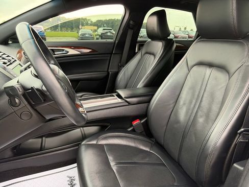 Used 2020 Lincoln MKZ Reserve w/ Monochromatic Package AWD/4WD image 17