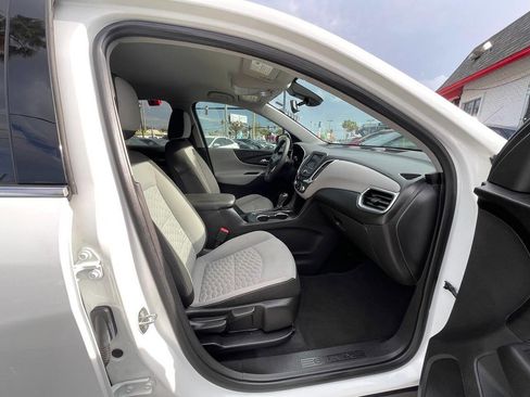 Used 2020 Chevrolet Equinox LT image 5