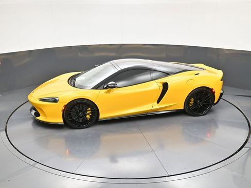 Used 2023 McLaren GT RWD image 30
