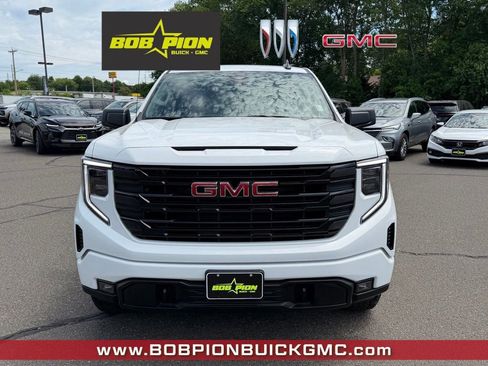 Used 2026 GMC Sierra 1500 Elevation w/ Preferred Package AWD/4WD image 5