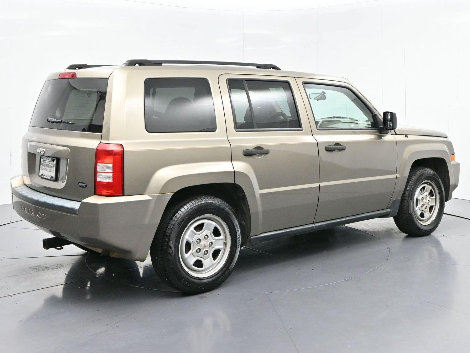 Used 2008 Jeep Patriot Sport FWD image 7