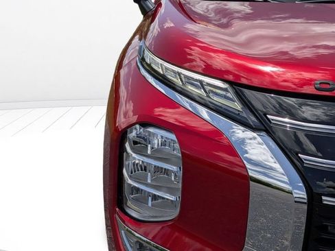 Used 2026 Mitsubishi Outlander SEL FWD image 9