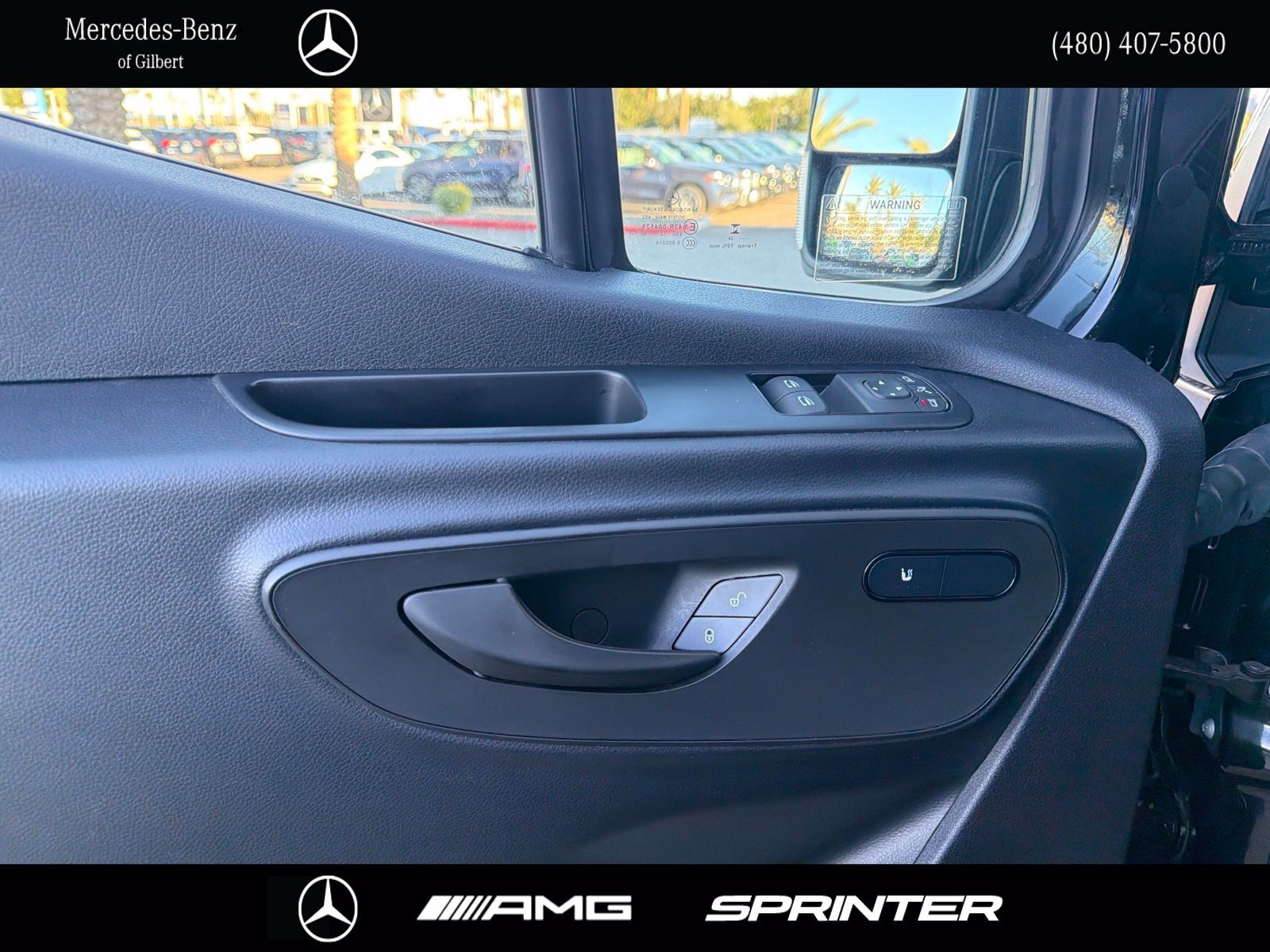 Used 2024 Mercedes-Benz Sprinter 2500 image 31