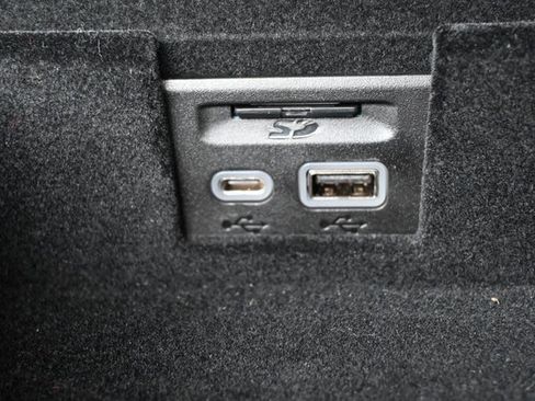 Used 2020 Cadillac XT6 Premium Luxury image 30