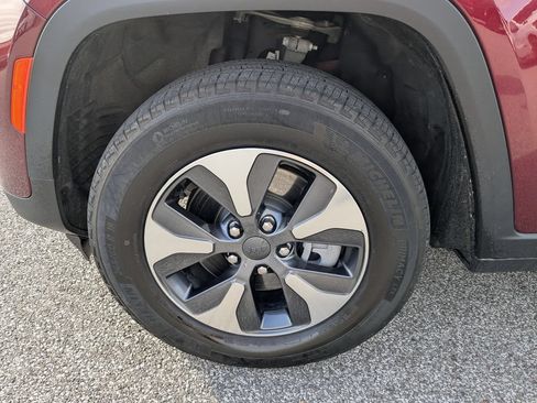 Used 2023 Jeep Grand Cherokee 4WD 4xe image 19