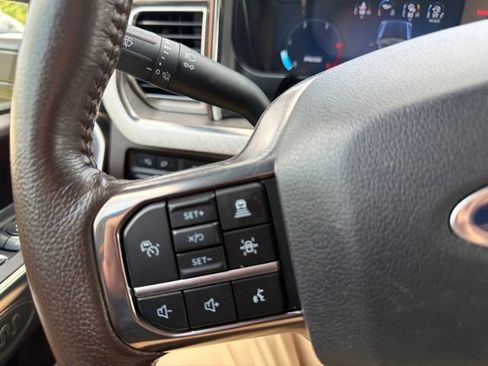 Used 2024 Ford F250 King Ranch AWD/4WD image 11