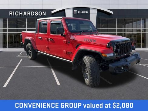 Used 2024 Jeep Gladiator Sport AWD/4WD image 4