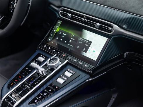 New 2026 Aston Martin V8 Vantage S RWD image 36