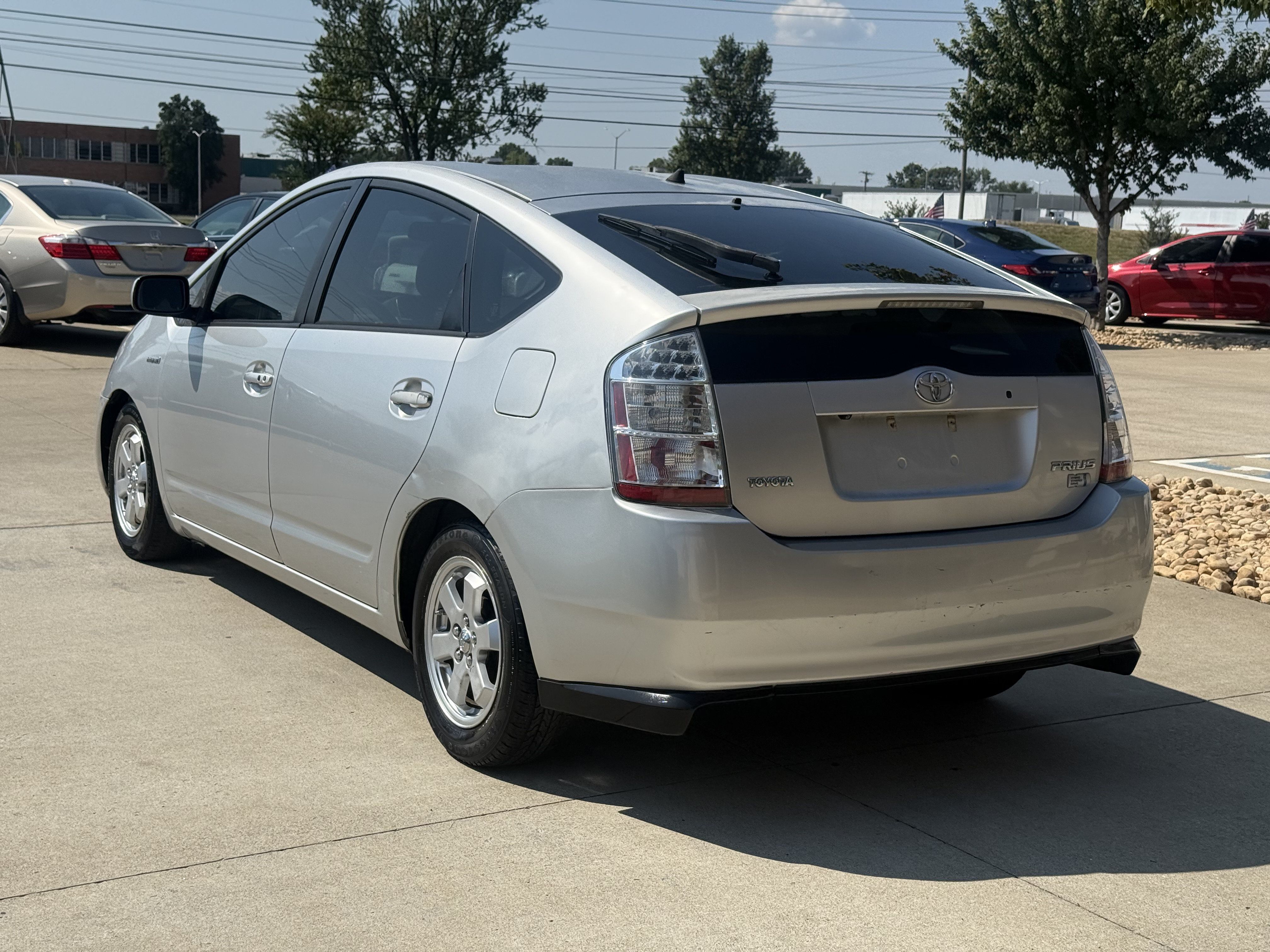 Used 2008 Toyota Prius w/ Pkg 2 FWD image 5