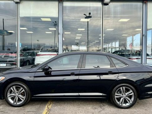 Used 2020 Volkswagen Jetta R-Line w/ R-Line Cold Weather Package image 2