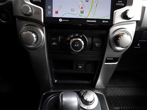 Certified 2022 Toyota 4Runner SR5 Premium w/ Moonroof Package image 37