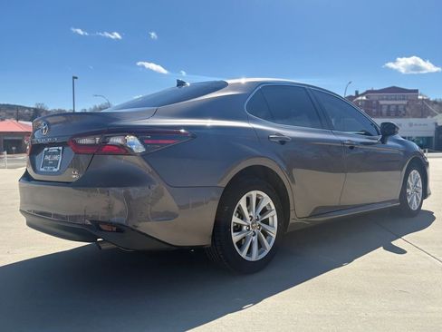 Used 2023 Toyota Camry LE image 6