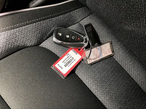 Used 2025 Chevrolet TrailBlazer LT image 30