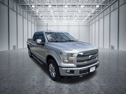 Certified 2017 Ford F150 Lariat AWD/4WD image 5