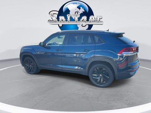 Used 2022 Volkswagen Atlas Cross Sport SE image 6