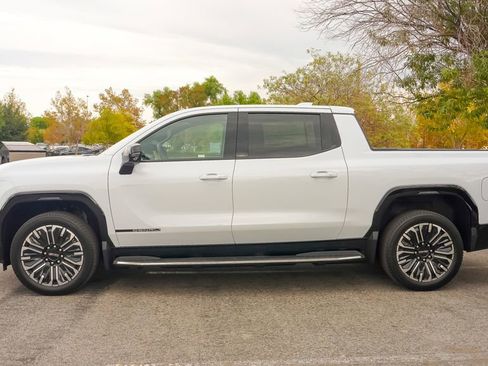 Used 2026 GMC Sierra EV Denali image 10