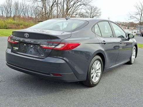 Used 2025 Toyota Camry LE image 6