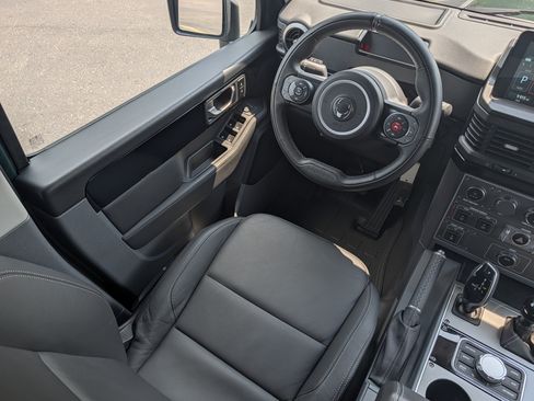 Used 2025 INEOS Grenadier Quartermaster AWD/4WD image 9