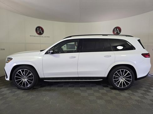 Used 2026 Mercedes-Benz GLS 580 4MATIC image 6