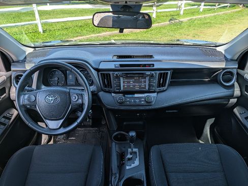 Used 2017 Toyota RAV4 XLE w/ Carpet Mat Package AWD/4WD image 31