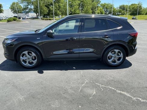 Used 2025 Ford Escape ST-Line AWD/4WD image 9