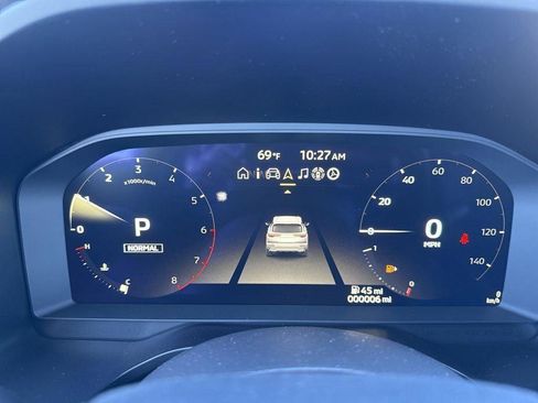 New 2026 Mitsubishi Outlander SE FWD image 13