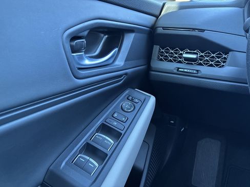 Certified 2025 Honda Accord SE image 40