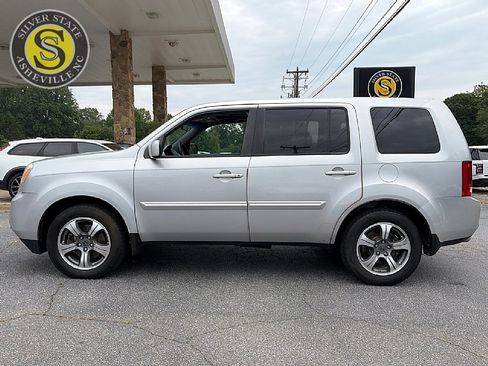 Used 2015 Honda Pilot SE image 3