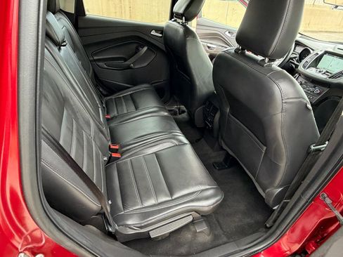 Used 2018 Ford Escape Titanium AWD/4WD image 17