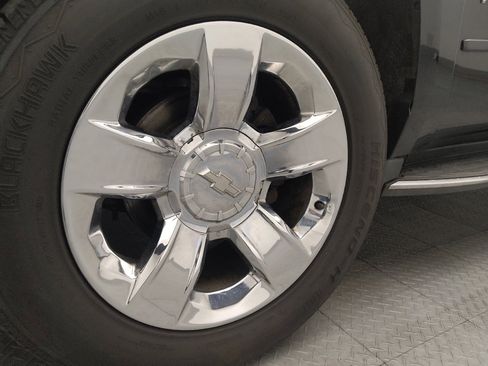 Used 2016 Chevrolet Tahoe LTZ AWD/4WD image 31