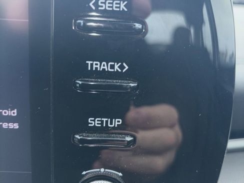 Used 2022 Kia K5 LXS image 28