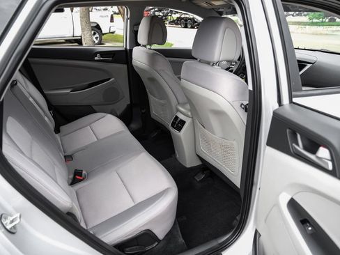 Used 2018 Hyundai Tucson SEL FWD image 38