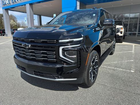 New 2026 Chevrolet Tahoe High Country w/ Sun And Tow Package AWD/4WD image 1