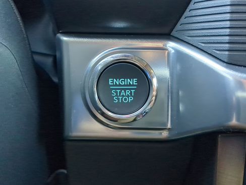 Certified 2025 Ford F150 King Ranch image 27