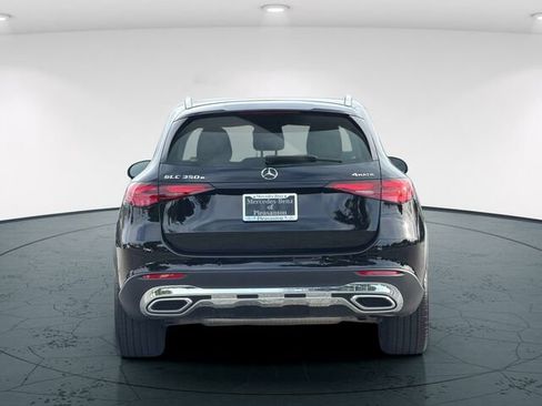 Used 2025 Mercedes-Benz GLC 350e 4MATIC image 6