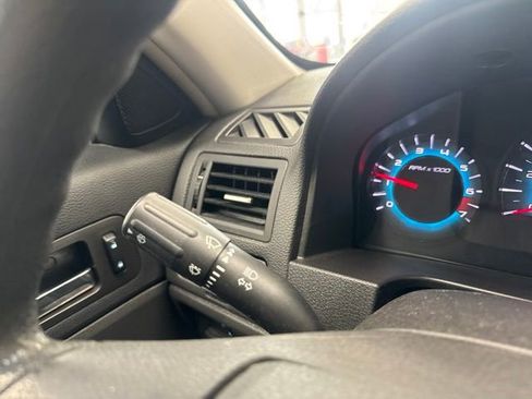 Used 2012 Ford Fusion SE FWD image 34