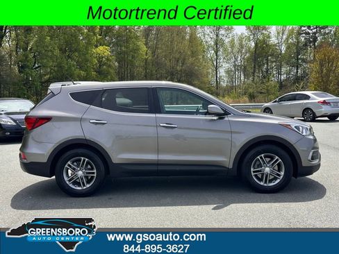 Used 2018 Hyundai Santa Fe Sport FWD image 8