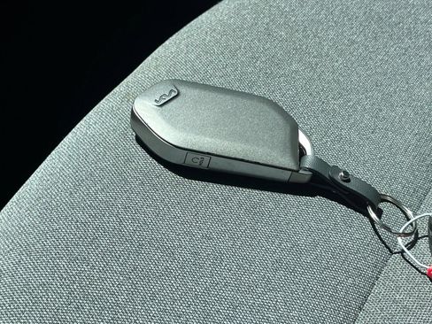 Used 2025 Kia K4 FWD image 25