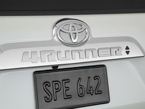 Used 2020 Toyota 4Runner SR5 Premium w/ Moonroof Package AWD/4WD image 66