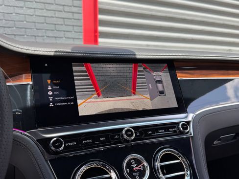 Used 2020 Bentley Continental GT AWD/4WD image 34