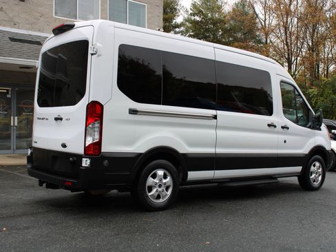 Used 2019 Ford Transit 350 XLT image 6