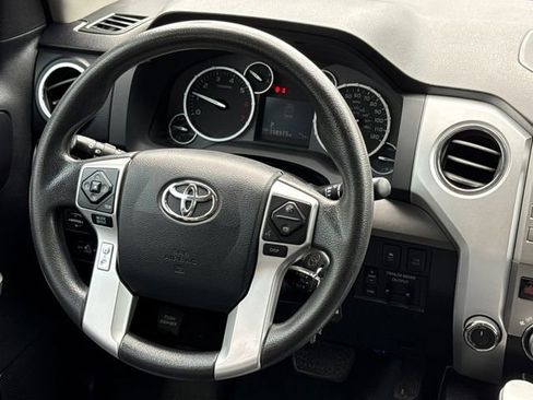 Used 2016 Toyota Tundra SR5 w/ SR5 Upgrade Package image 13
