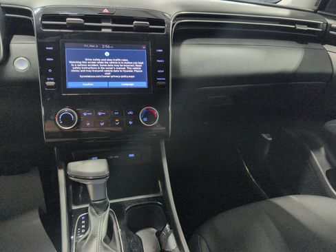 Used 2022 Hyundai Tucson SEL w/ Cargo Package image 16