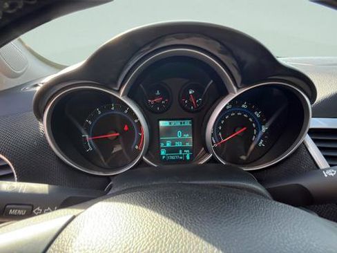 Used 2013 Chevrolet Cruze Eco image 12
