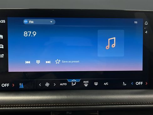 Used 2025 Lincoln Aviator AWD image 31