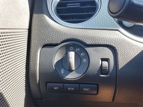 Used 2011 Ford Mustang Shelby GT500 w/ SVT Performance Pkg image 17