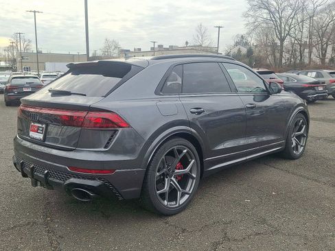 New 2026 Audi RS Q8 performance image 11